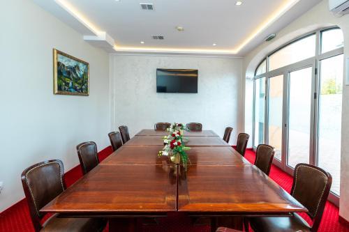 Vila Royal Crown