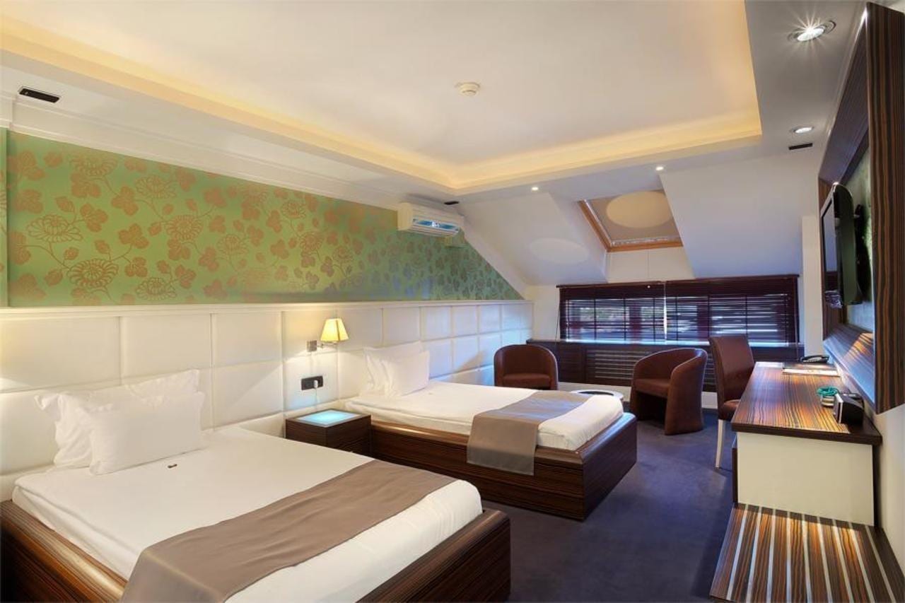 Garni Hotel Crystal