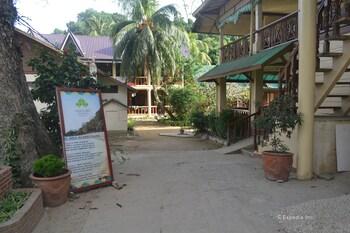 Lally & Abet Beach Resort