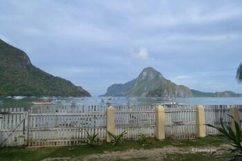 Lally & Abet Beach Resort