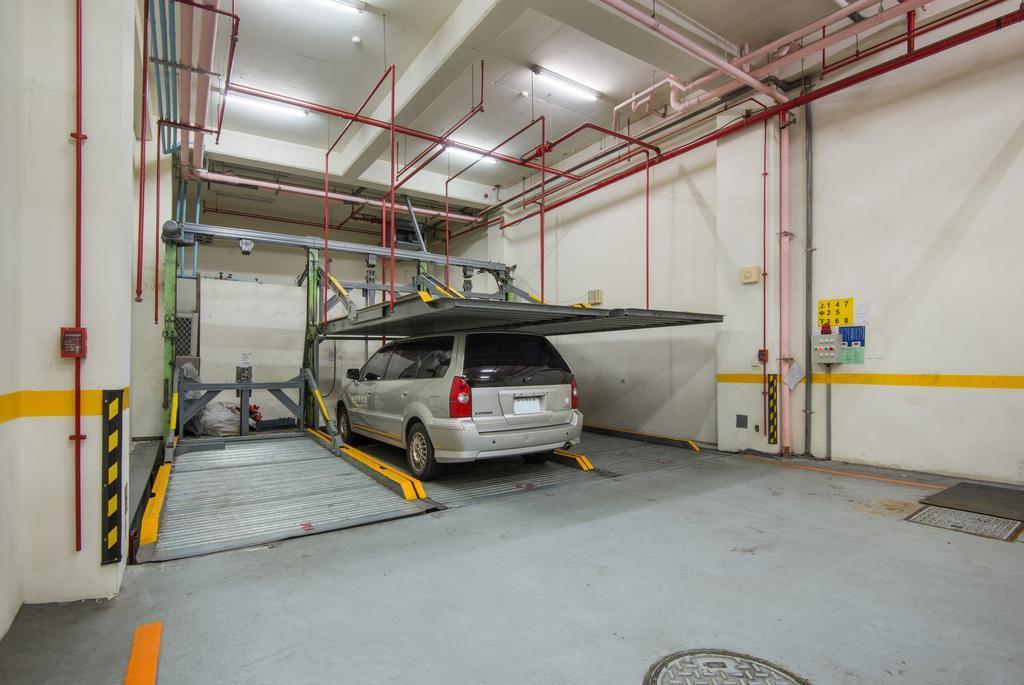 Le Parker
