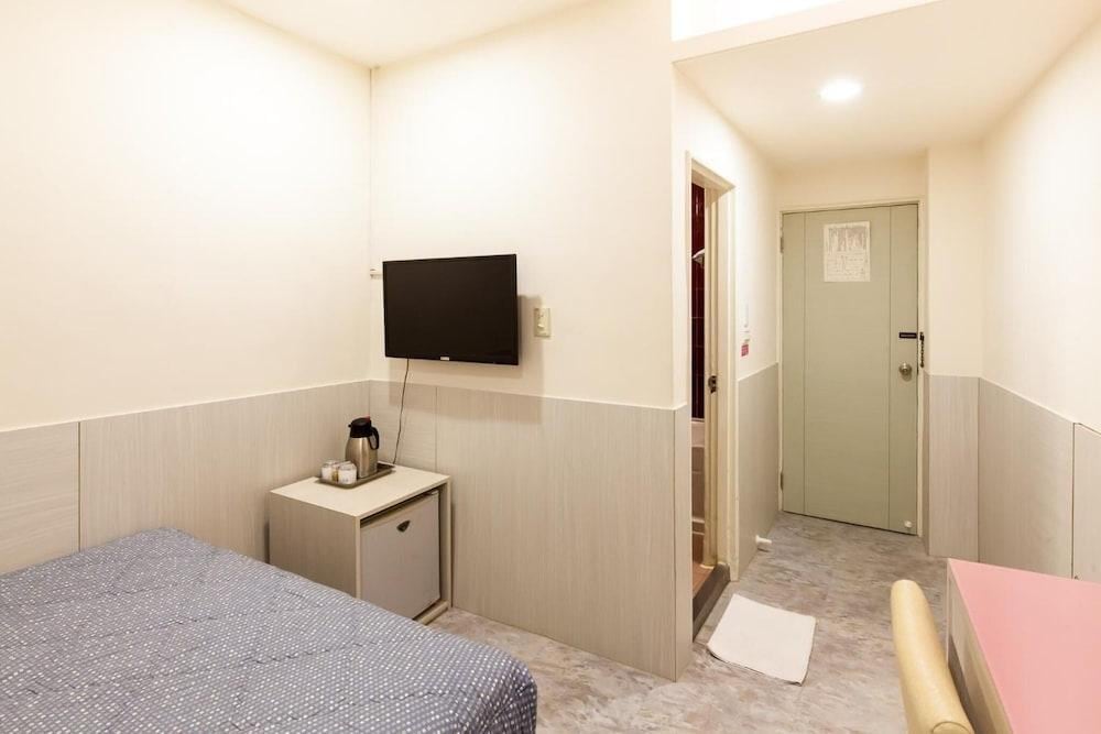 Ruei Gung Business Hotel