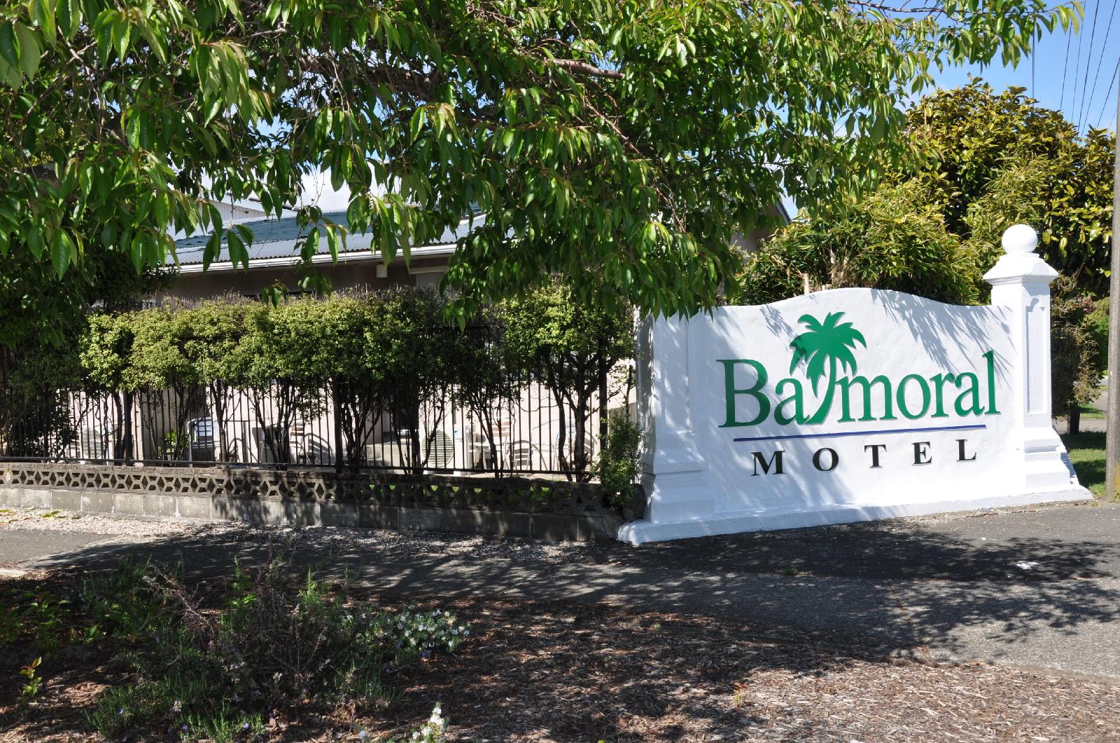 Balmoral Motel