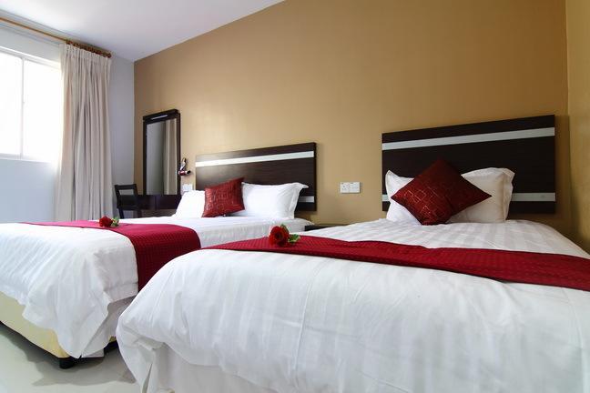 Mega Inn