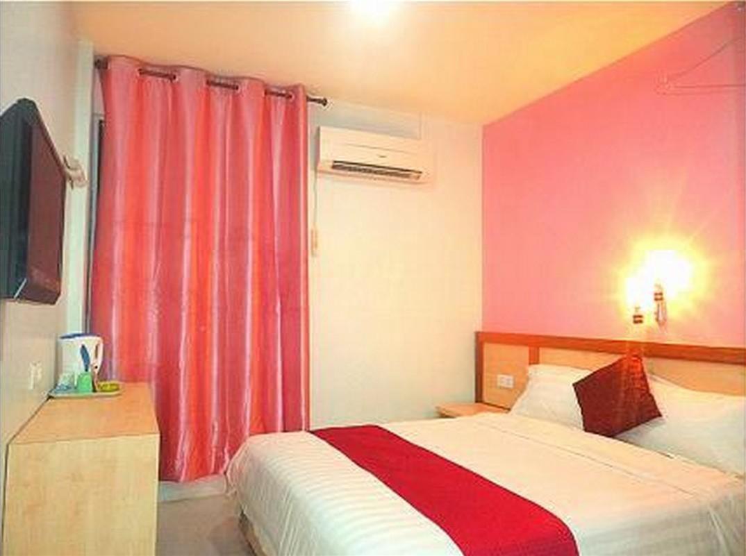 Mega Inn