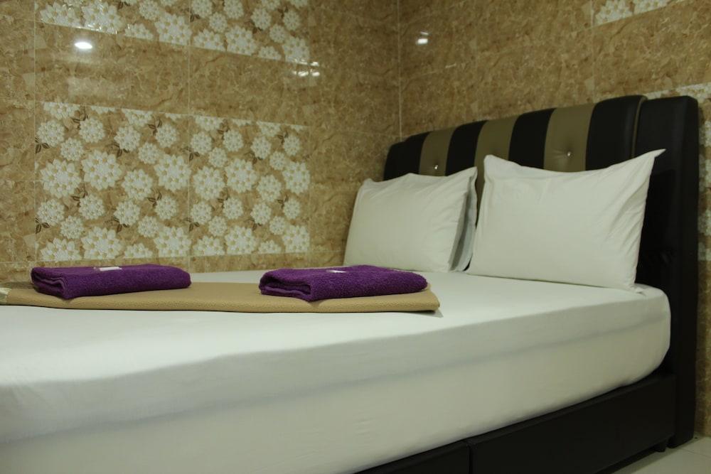 Serdang Business Hotel