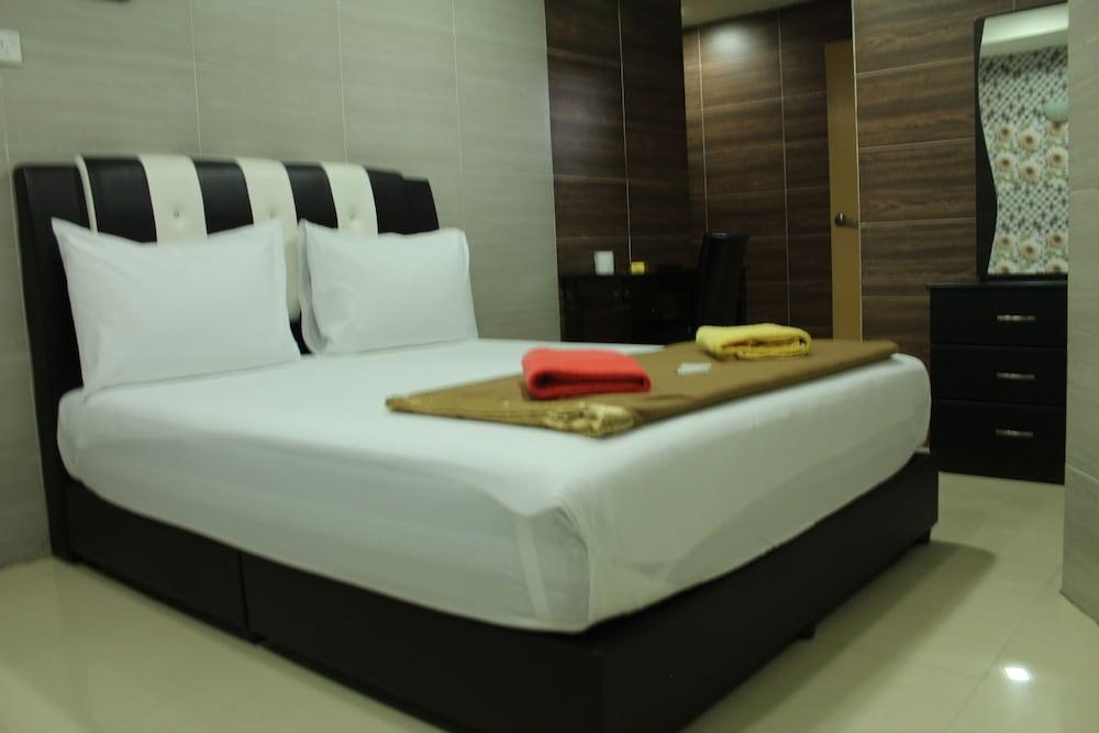 Serdang Business Hotel