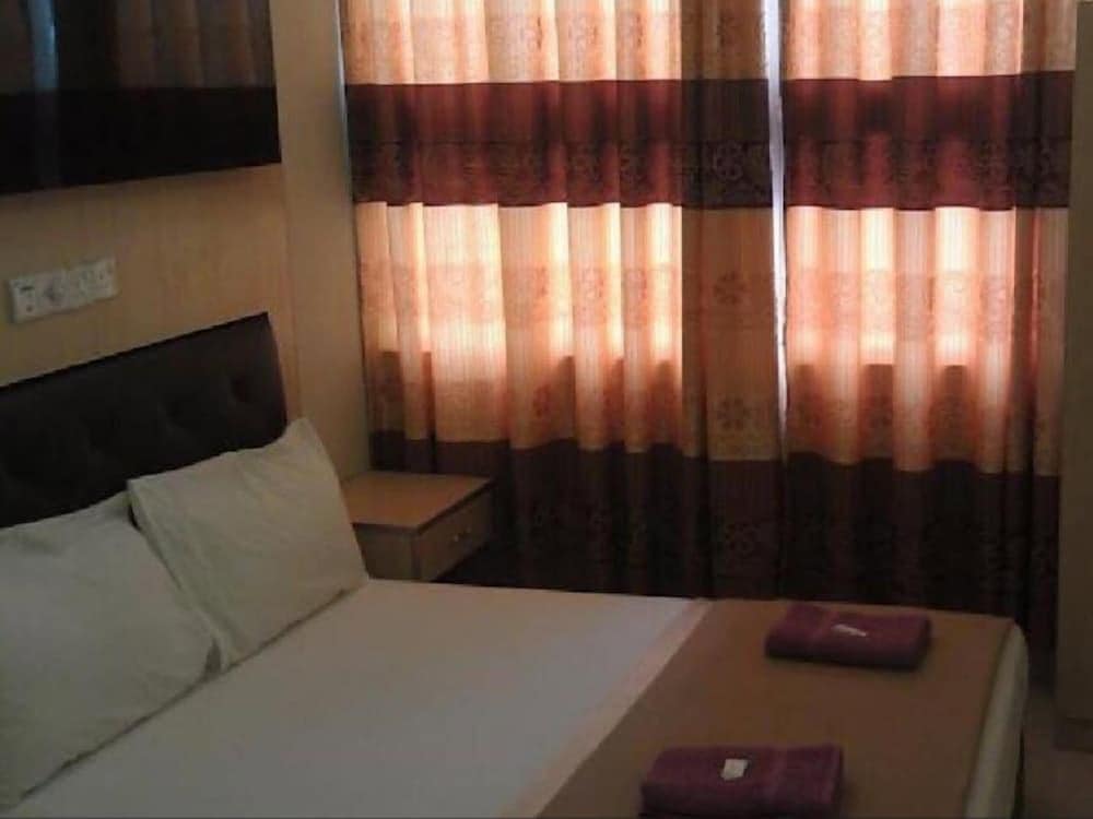 Serdang Business Hotel