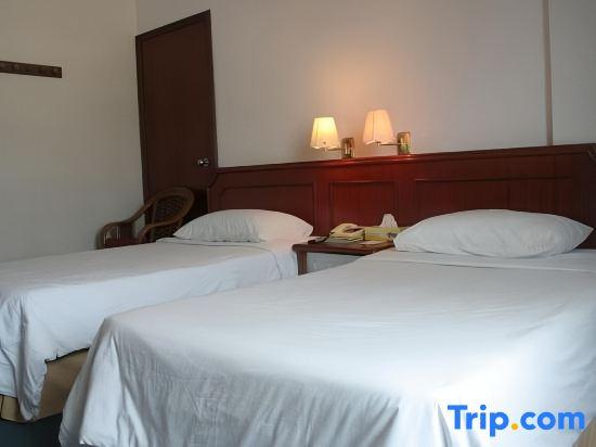 Pacific Orient Hotel