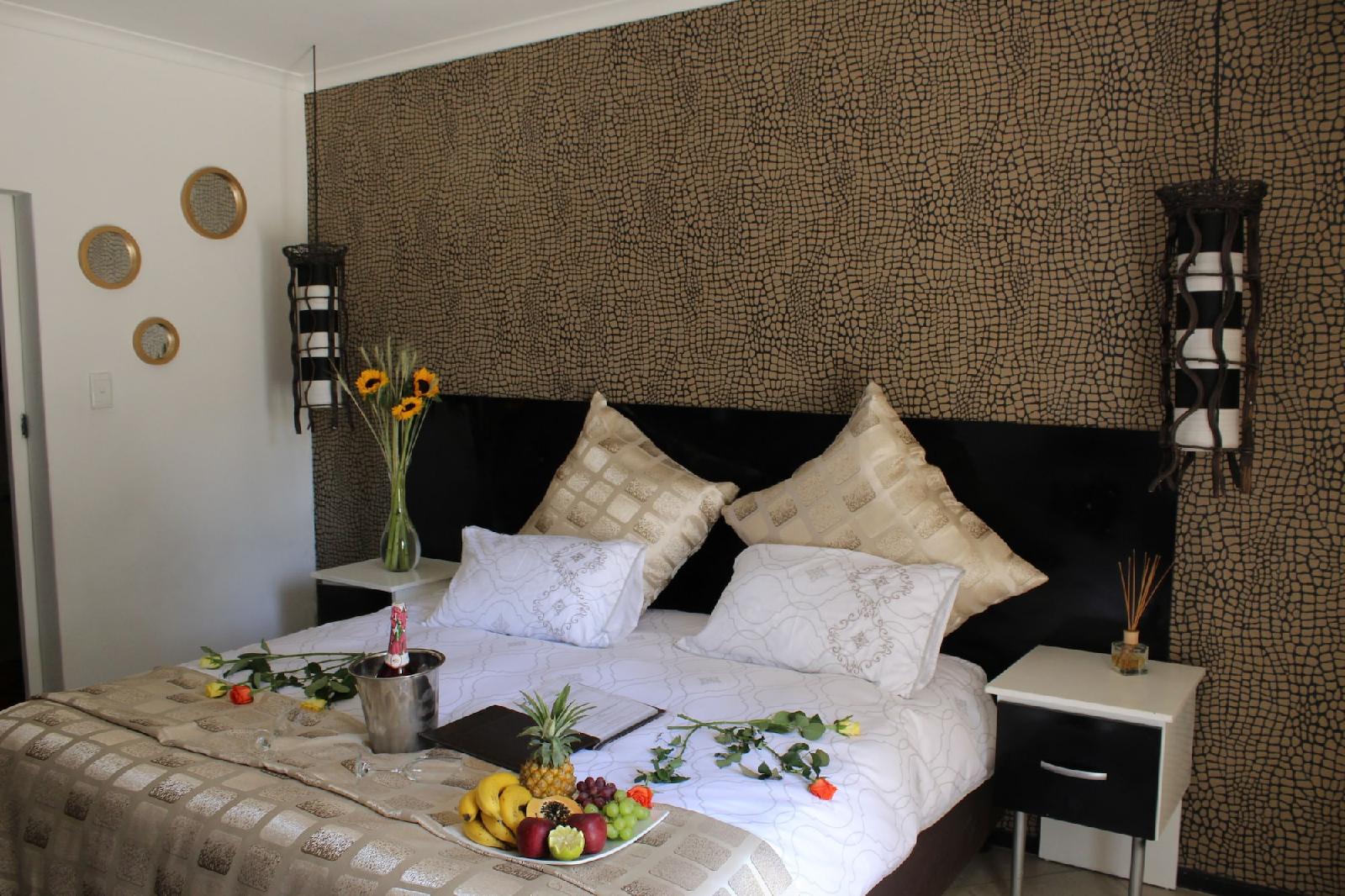 Africa Paradise - Airport Guest Lodge and Travel Centre