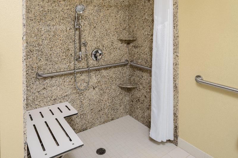 Holiday Inn Express Klamath - Redwood Ntl Pk Area