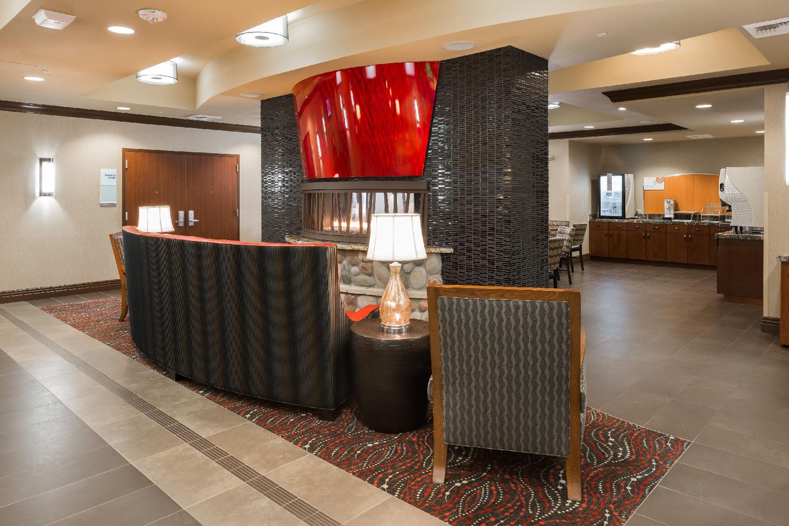 Holiday Inn Express Klamath - Redwood Ntl Pk Area