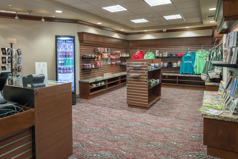 Holiday Inn Express Klamath - Redwood Ntl Pk Area