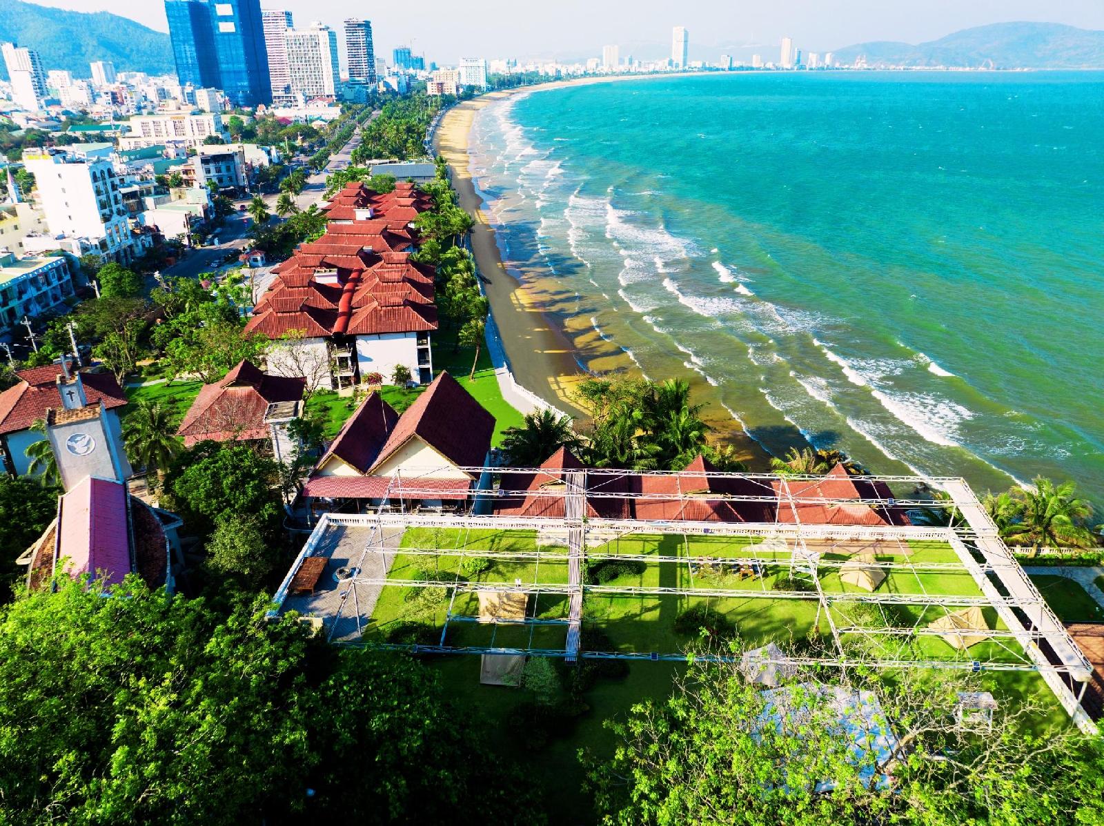 Royal Hotel & Healthcare Resort