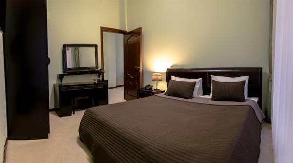 Le Bristol Hotel