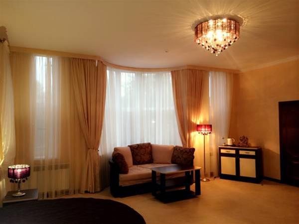 Le Bristol Hotel