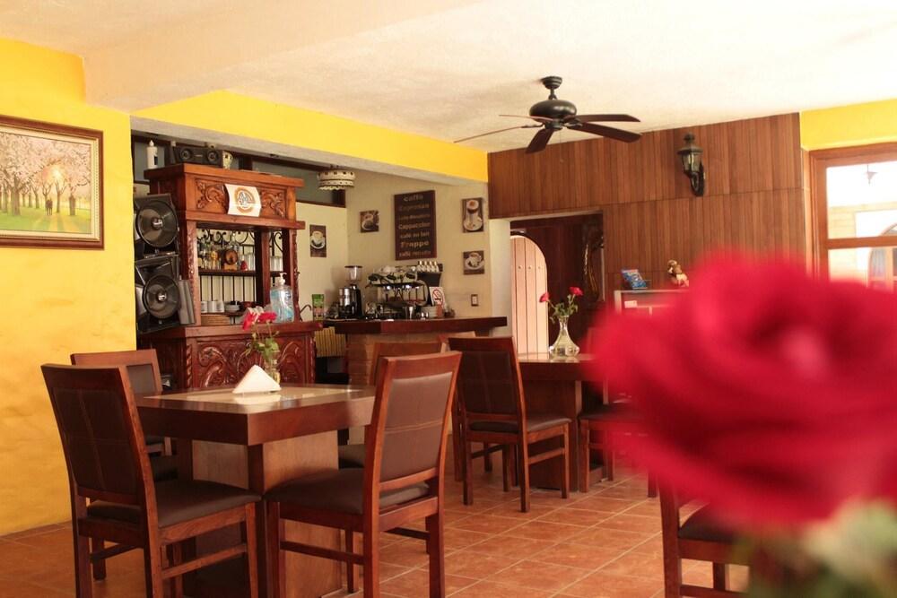 Hostal Ventana Del Cielo