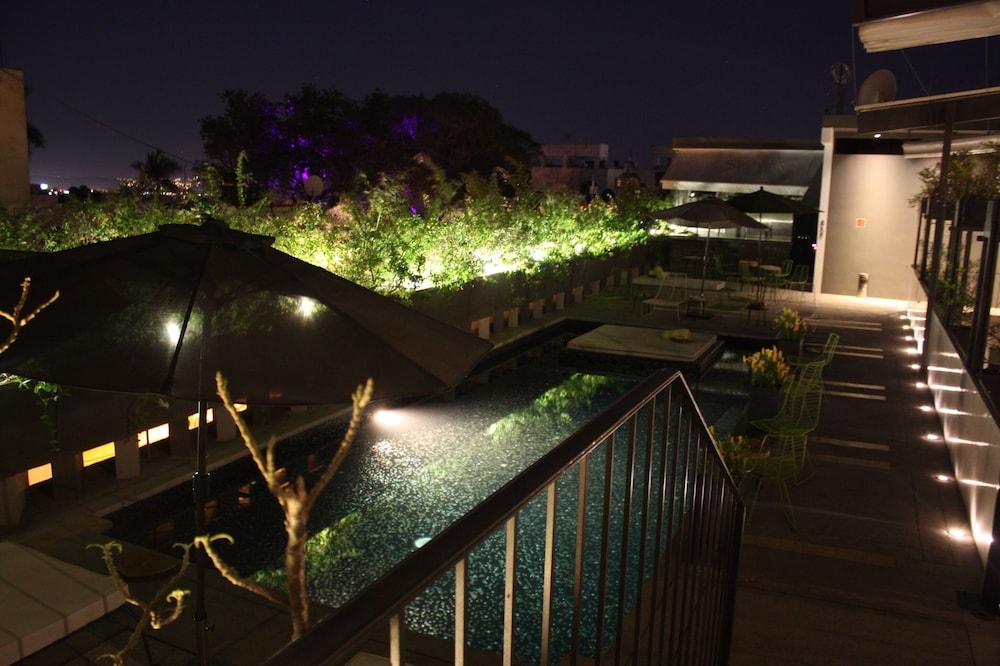 Flor de Mayo Hotel Restaurant & Spa