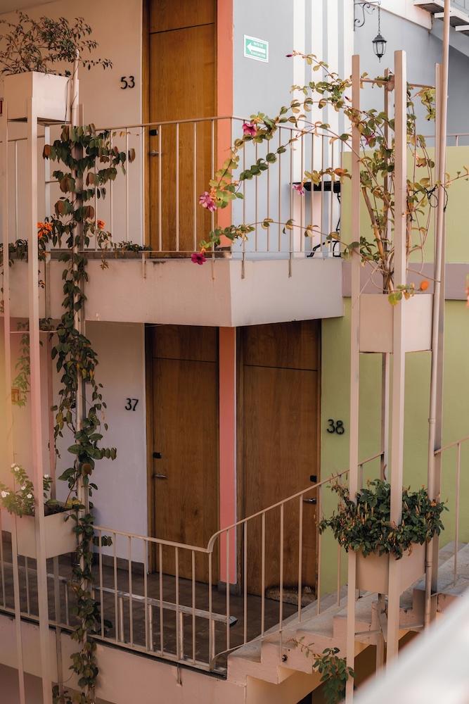 Flor de Mayo Hotel Restaurant & Spa