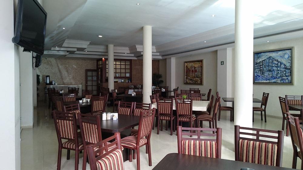 Hotel Savoy Express Torreon