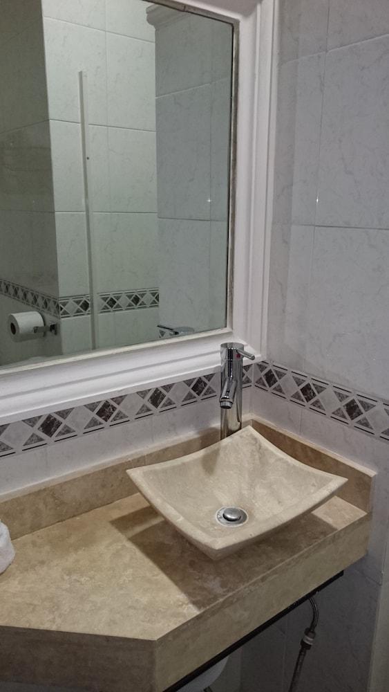 Hotel Savoy Express Torreon