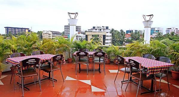 Hotel Indrapuri Rajadhani