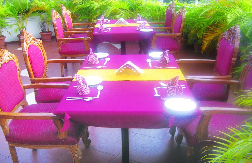 Hotel Indrapuri Rajadhani
