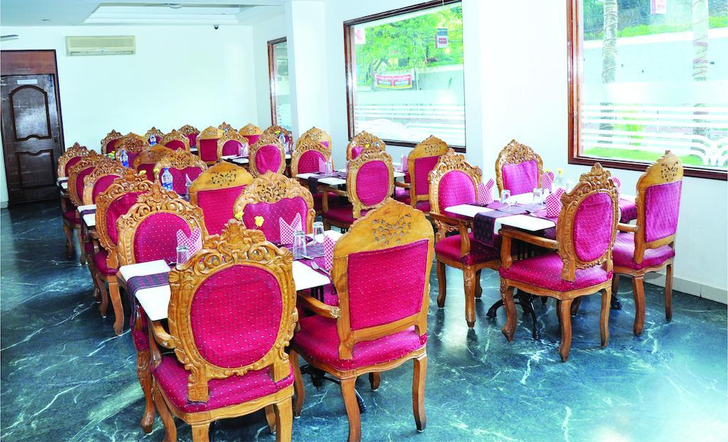 Hotel Indrapuri Rajadhani