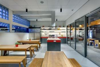 Meininger Hotel Amsterdam City West