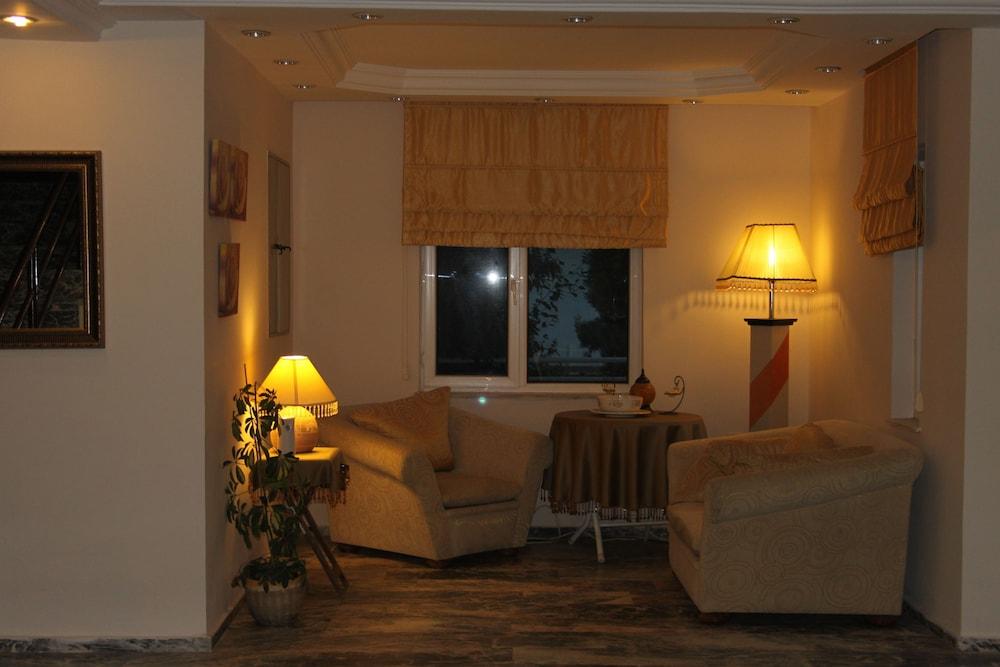 Villa Granada