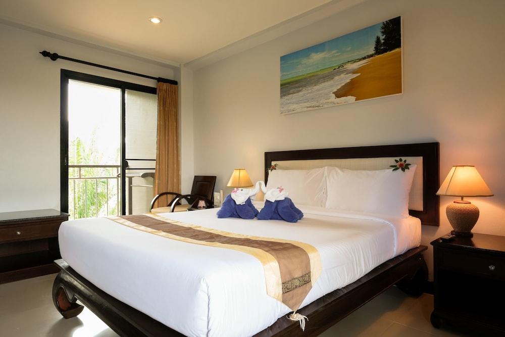 Khaolak Golden Place