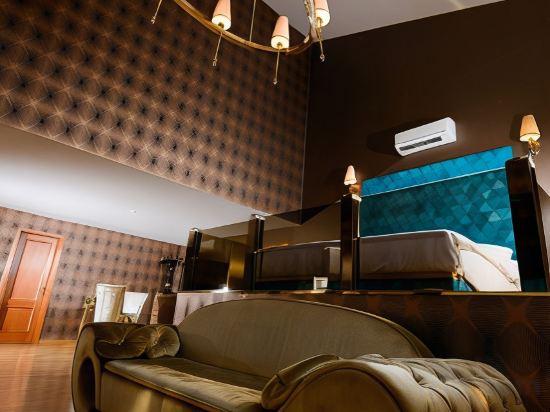 LE REVE DE NAIM Roma