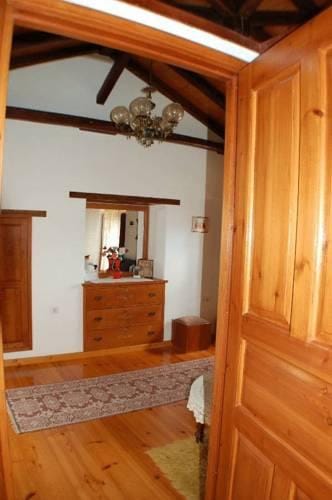 Goulas Traditional Guesthouse