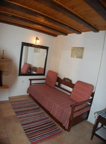 Goulas Traditional Guesthouse
