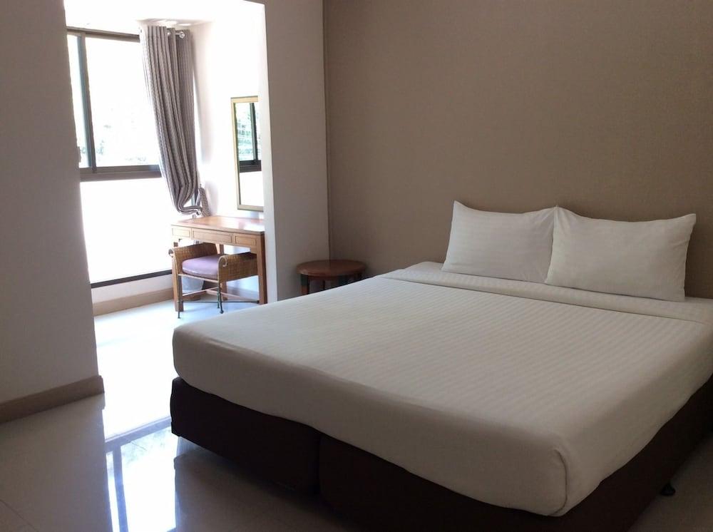 Juldis Khao Yai J2 Hotel