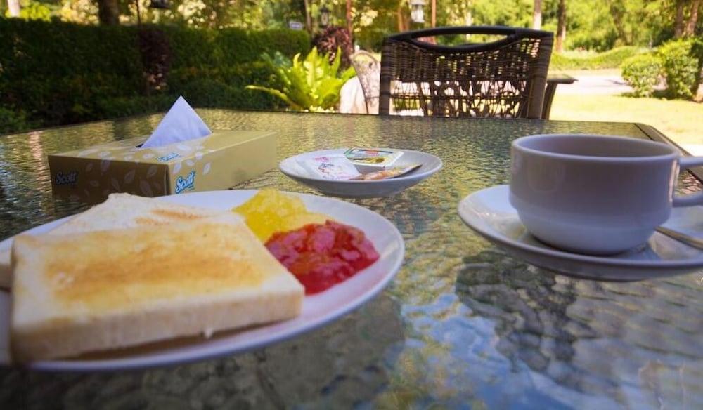 Juldis Khao Yai J2 Hotel