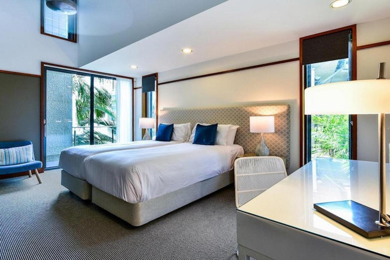 Hamilton Island Yacht Club Villas