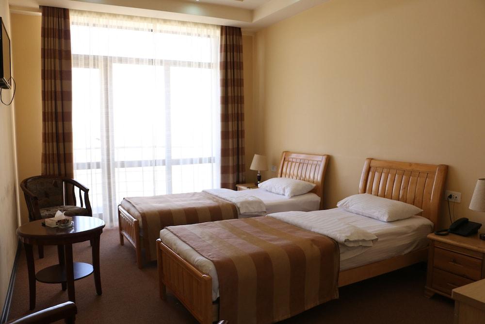 Nare Hotel