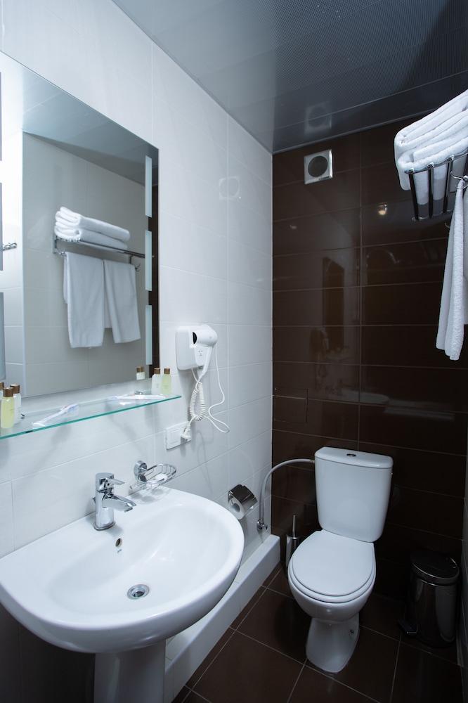Nare Hotel