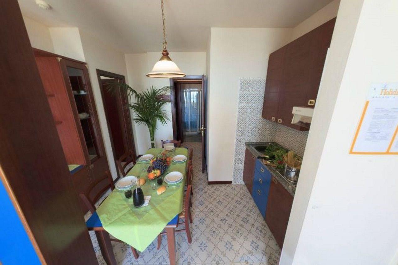 Holiday Aparthotel