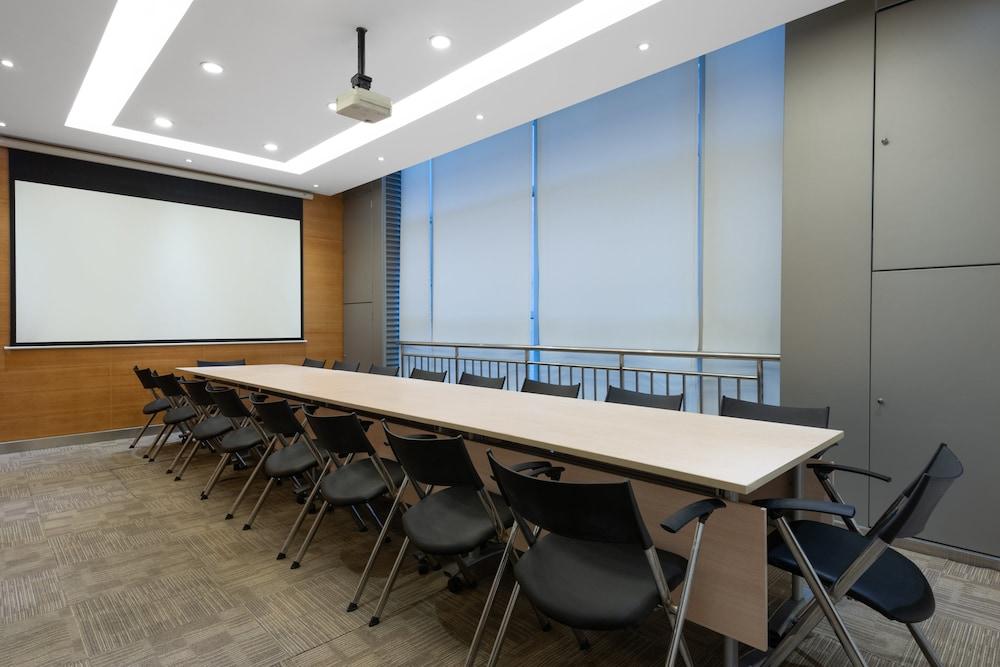 Holiday Inn Express Foshan Nanhai