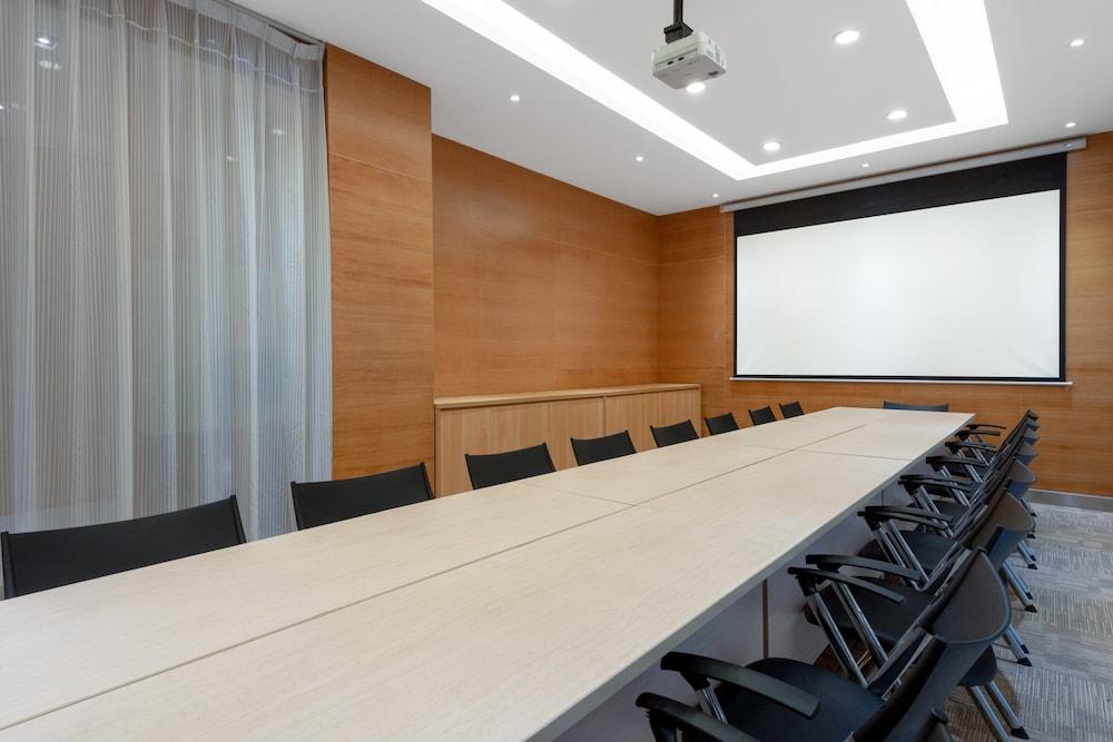 Holiday Inn Express Foshan Nanhai