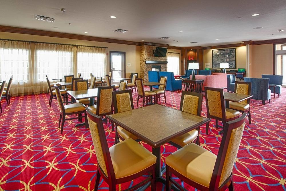 TownePlace Suites El Paso Airport
