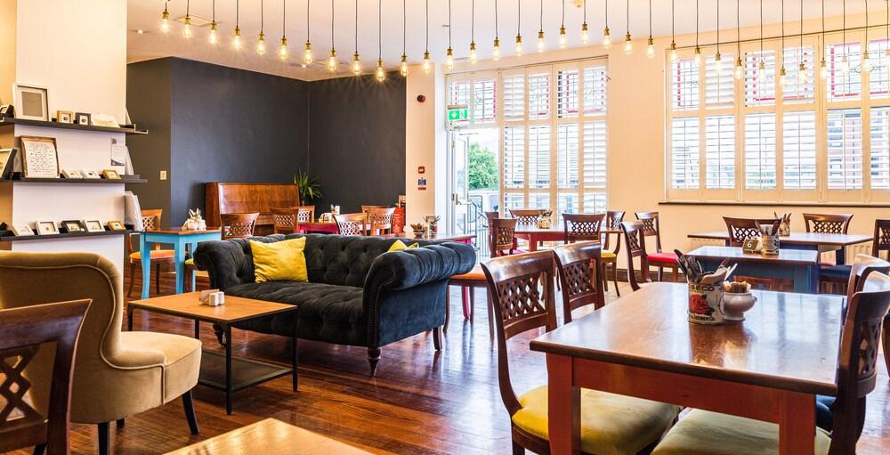 Donard Hotel