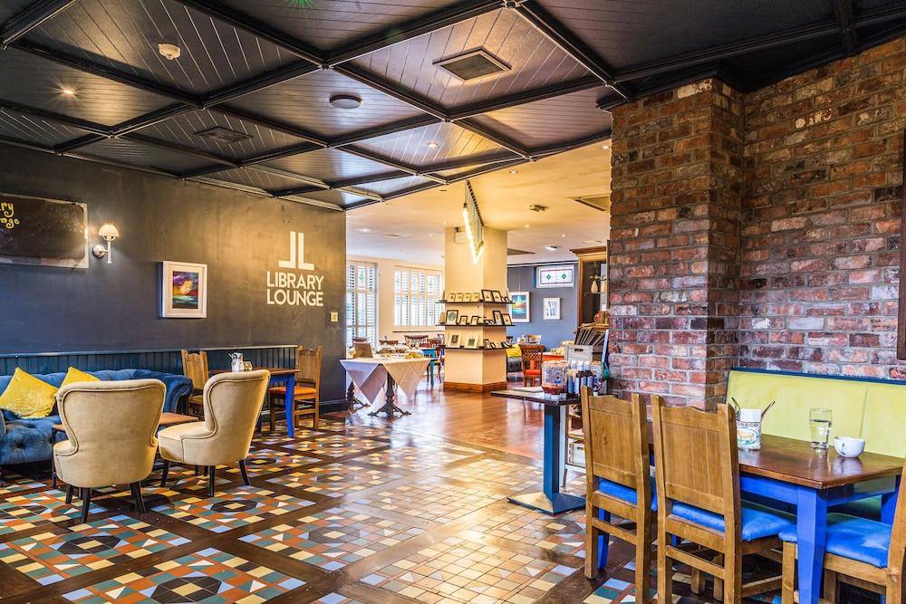 Donard Hotel