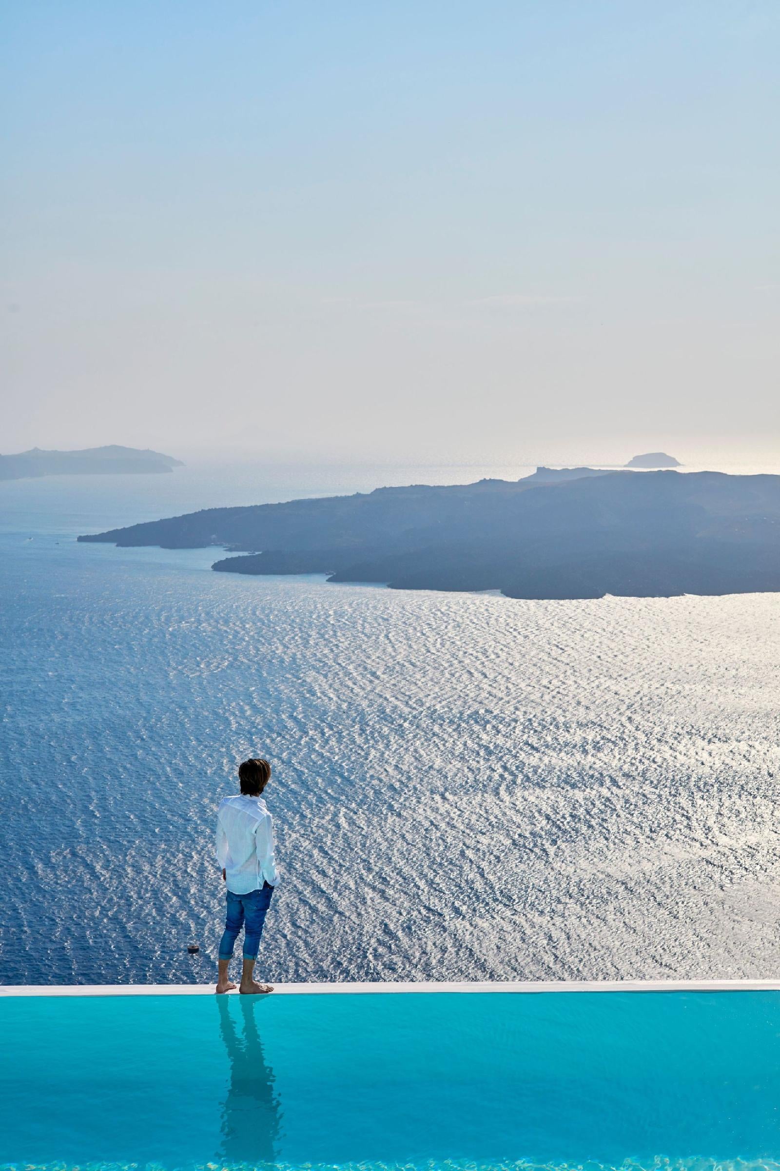Santorini Royal Suites