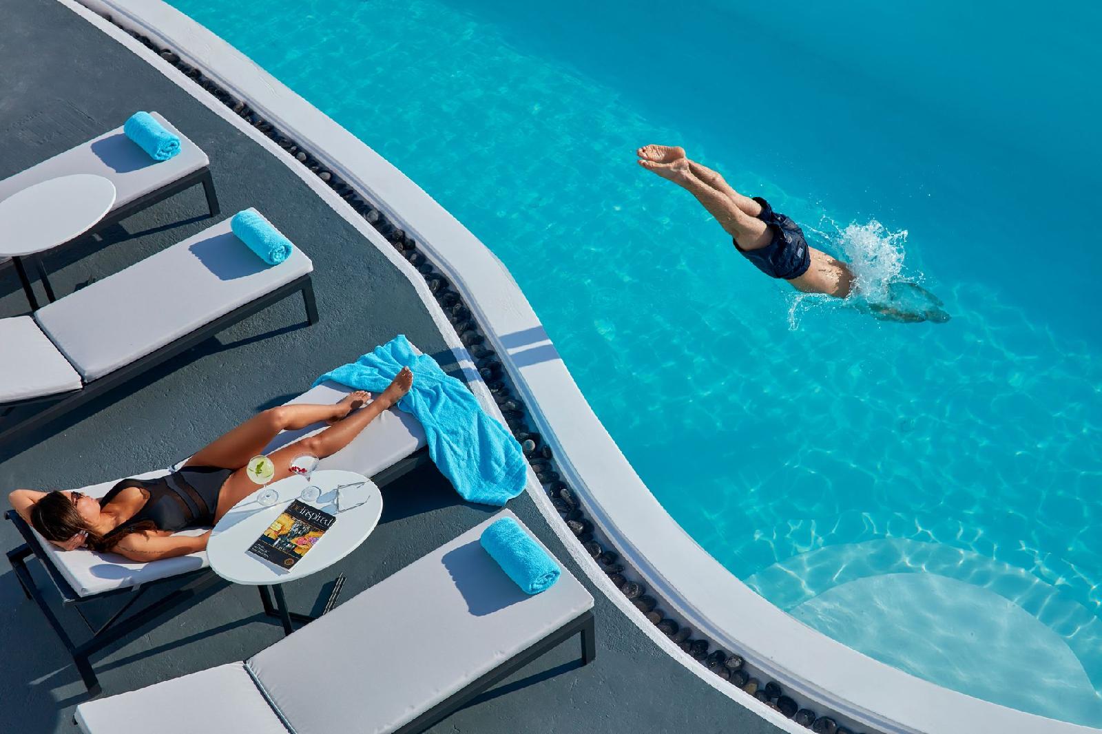 Santorini Royal Suites