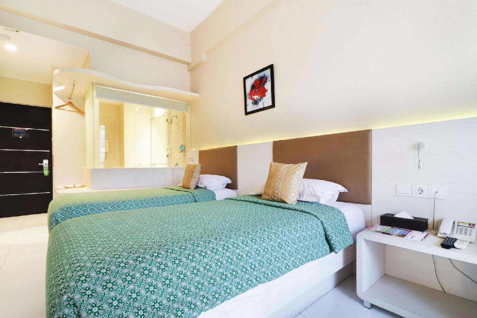 Dewarna Hotel & Convention Bojonegoro