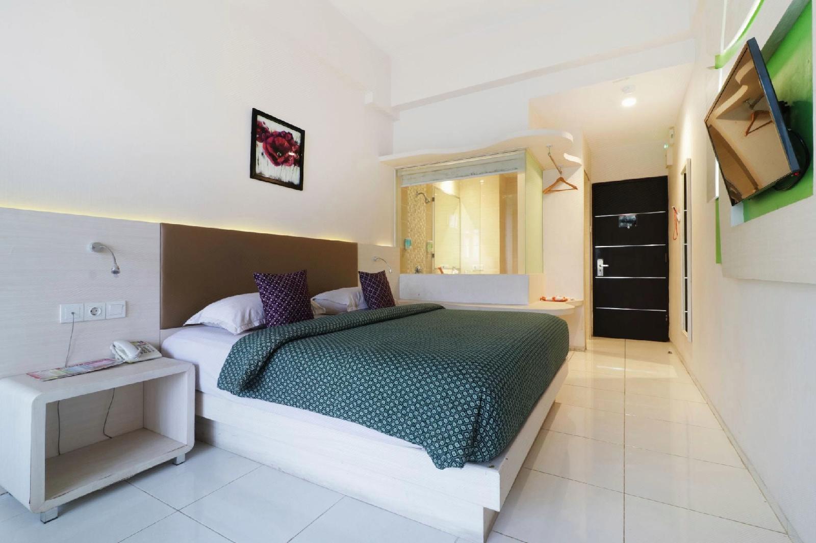 Dewarna Hotel & Convention Bojonegoro
