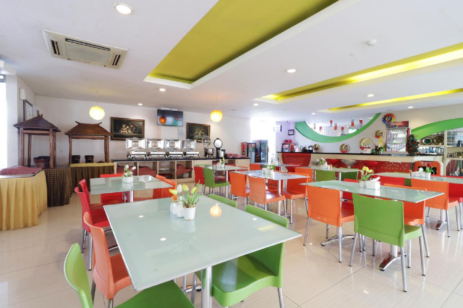 Dewarna Hotel & Convention Bojonegoro